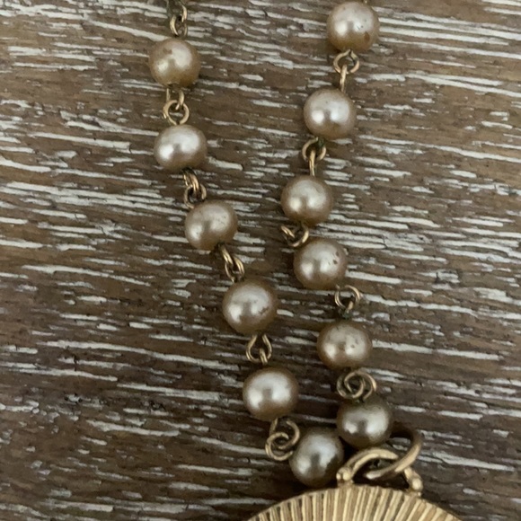 Vintage Necklace Glassy 9 Inch Tan and Gold - Picture 8 of 12